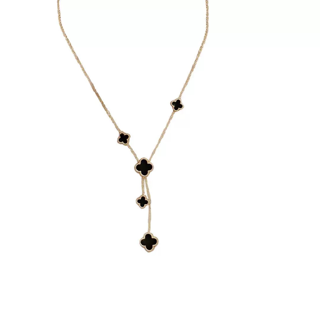 Xiaohongshu Titanium Steel Female Pendant Clavicle Chain Four-Leaf Clover