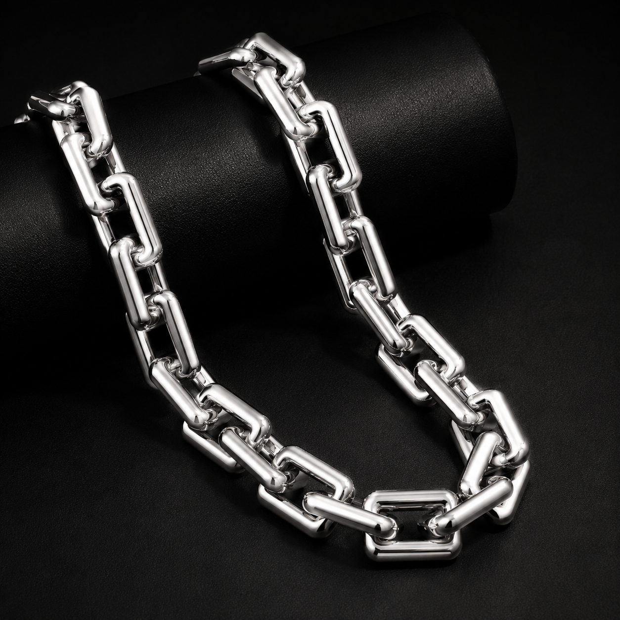 Monroe Luxe Link Chain Statement Necklace